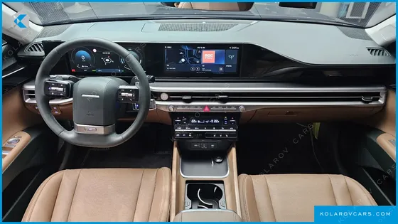 HYUNDAI GRANDEUR PREMIUM