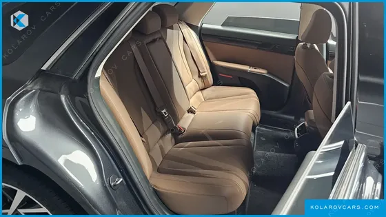 HYUNDAI GRANDEUR PREMIUM