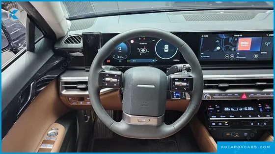HYUNDAI GRANDEUR PREMIUM