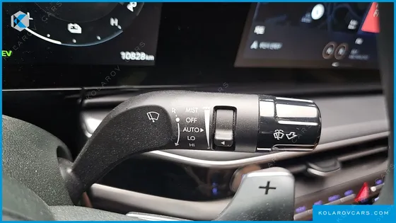 HYUNDAI GRANDEUR PREMIUM