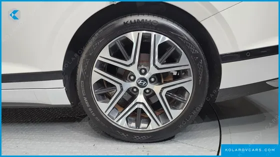 HYUNDAI GRANDEUR EXCLUSIVE