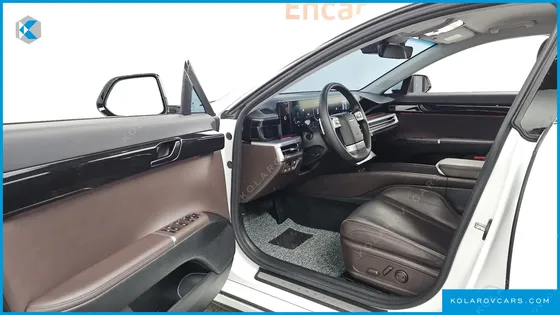HYUNDAI GRANDEUR PREMIUM