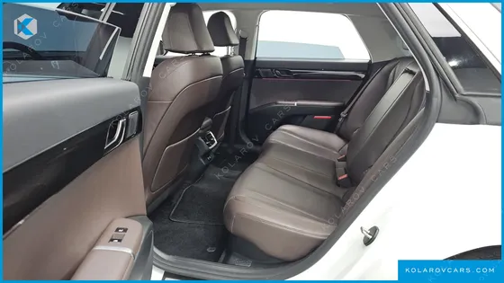 HYUNDAI GRANDEUR PREMIUM