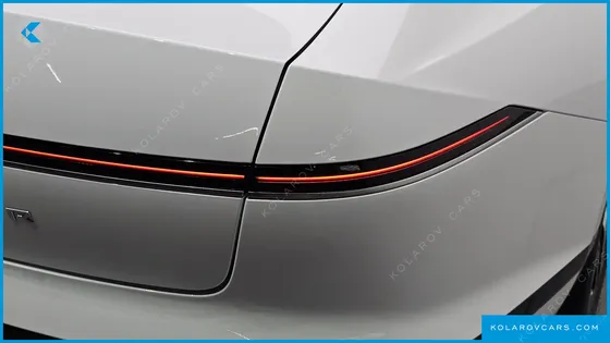 HYUNDAI GRANDEUR PREMIUM