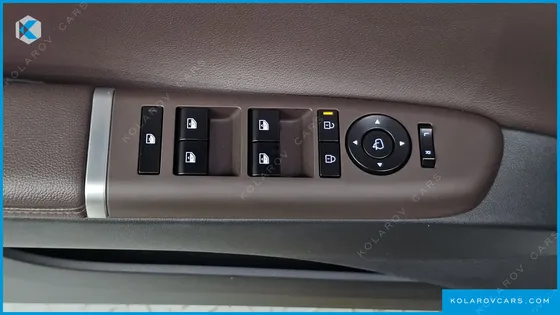 HYUNDAI GRANDEUR PREMIUM