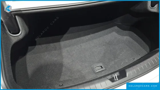 HYUNDAI GRANDEUR PREMIUM