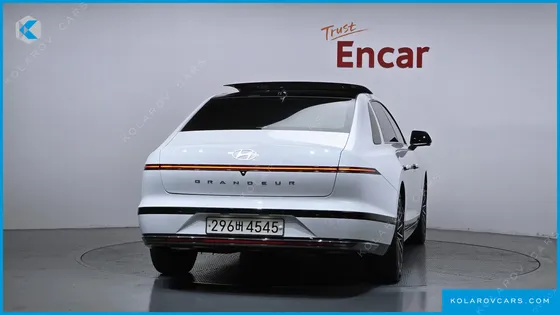 HYUNDAI GRANDEUR CALLIGRAPHY