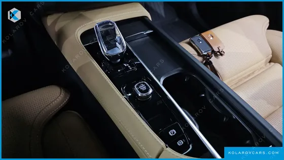 VOLVO XC90 T8 ULTIMATE BRIGHT HYBRID