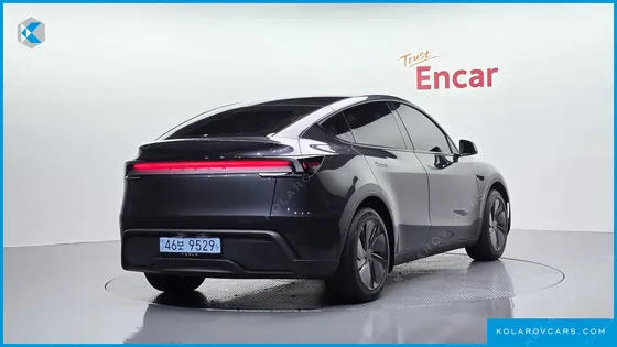 TESLA MODEL Y RWD