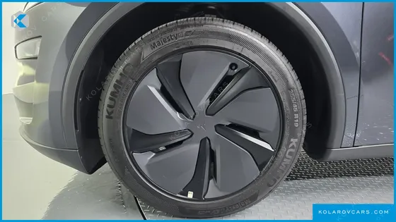 TESLA MODEL Y RWD