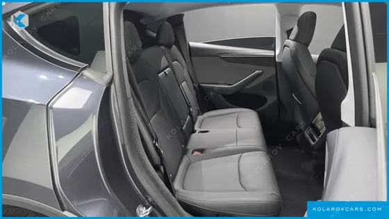 TESLA MODEL Y RWD