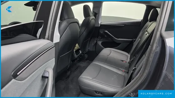 TESLA MODEL Y RWD