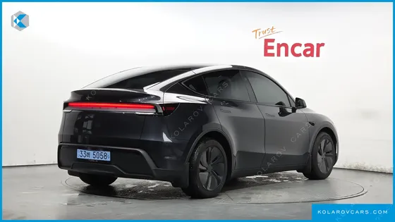 TESLA MODEL Y RWD