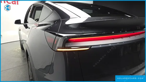 TESLA MODEL Y RWD