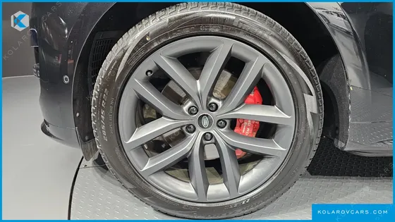 LAND ROVER RANGE ROVER SPORT D300 HSE DYNAMIC