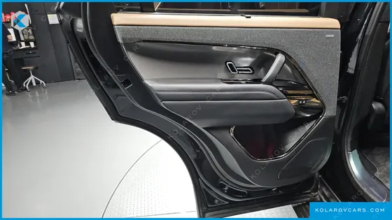 LAND ROVER RANGE ROVER SPORT D300 HSE DYNAMIC
