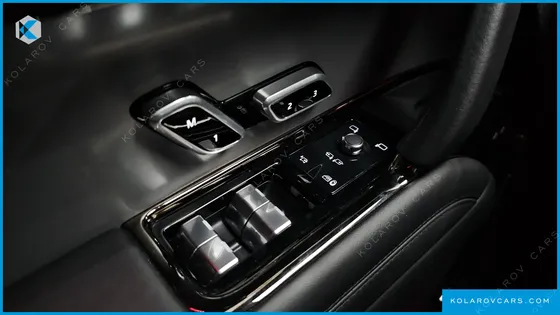 LAND ROVER RANGE ROVER SPORT D300 HSE DYNAMIC