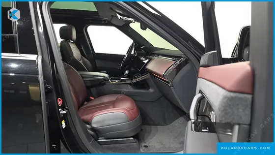 LAND ROVER RANGE ROVER SPORT P550E DYNAMIC HSE