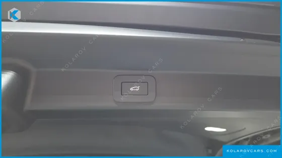 LAND ROVER RANGE ROVER SPORT P550E DYNAMIC HSE