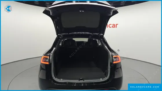 TESLA MODEL Y LONG RANGE AWD
