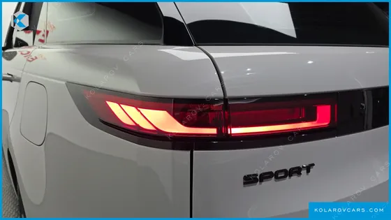 LAND ROVER RANGE ROVER SPORT P550E DYNAMIC HSE