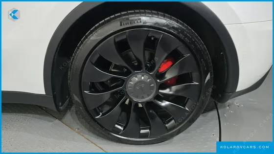 TESLA MODEL Y PERFORMANCE AWD