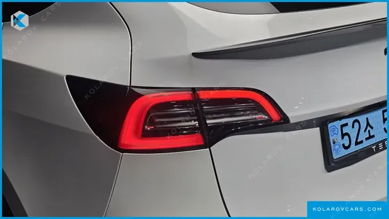 TESLA MODEL Y LONG RANGE AWD