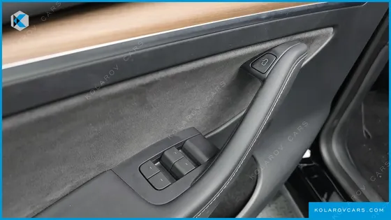 TESLA MODEL Y PERFORMANCE AWD