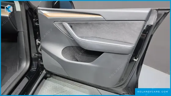 TESLA MODEL Y PERFORMANCE AWD