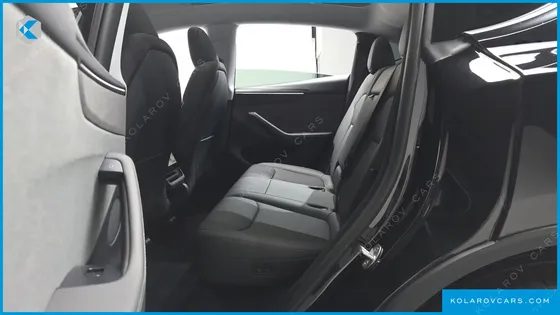 TESLA MODEL Y RWD