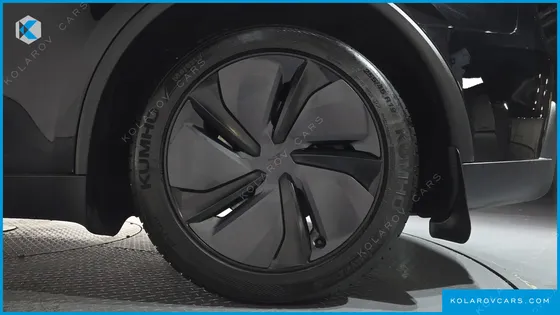 TESLA MODEL Y RWD