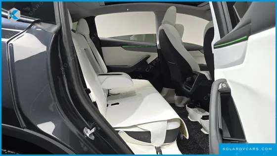 TESLA MODEL Y LONG RANGE AWD