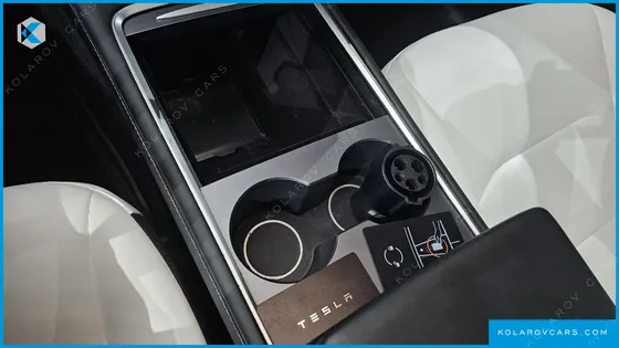 TESLA MODEL Y RWD