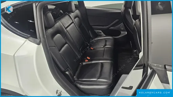 TESLA MODEL Y LONG RANGE AWD