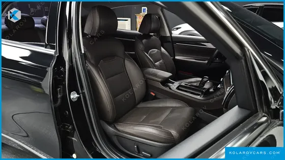 HYUNDAI GRANDEUR PREMIUM
