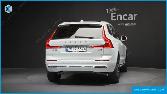 VOLVO XC60 B5 ULTRA BRIGHT