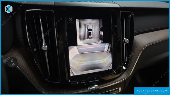 VOLVO XC60 B5 ULTRA BRIGHT