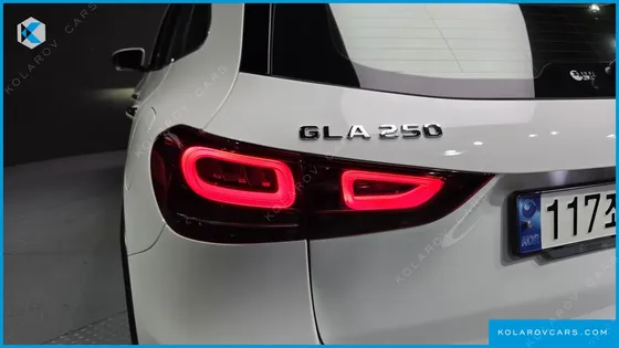 MERCEDES GLA-CLASS GLA250 4MATIC