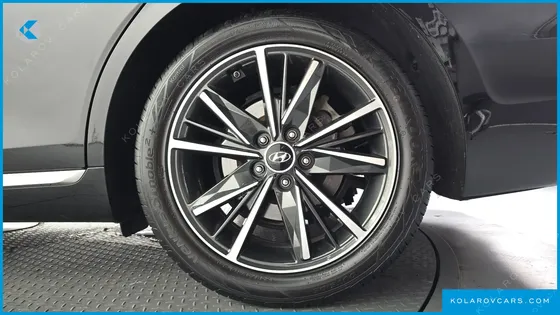 HYUNDAI GRANDEUR 2.5