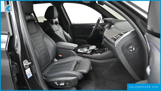 BMW IX3 M SPORTS