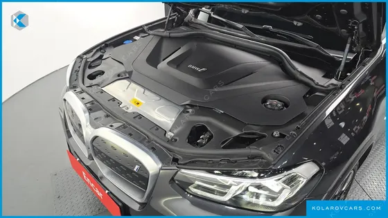 BMW IX3 M SPORTS