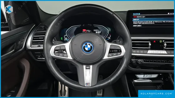 BMW IX3 M SPORTS