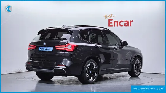 BMW IX3 M SPORTS