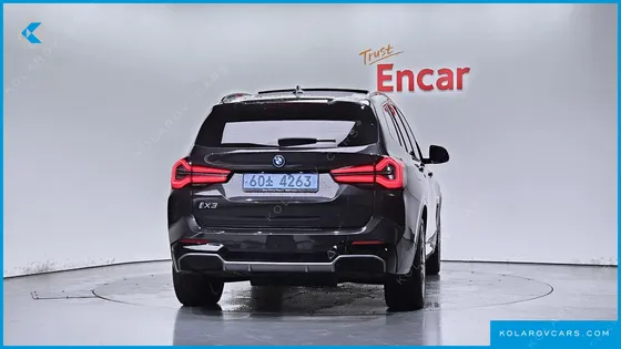 BMW IX3 M SPORTS