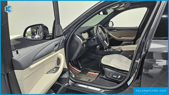 BMW IX3 M SPORTS
