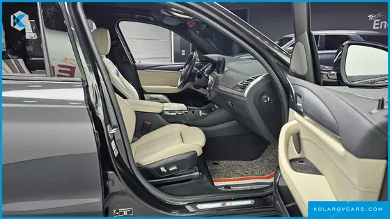 BMW IX3 M SPORTS