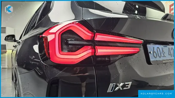 BMW IX3 M SPORTS