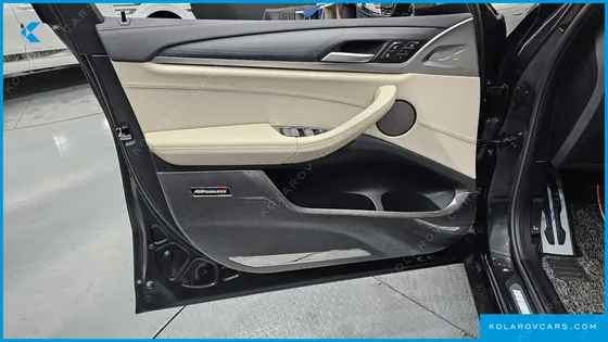 BMW IX3 M SPORTS