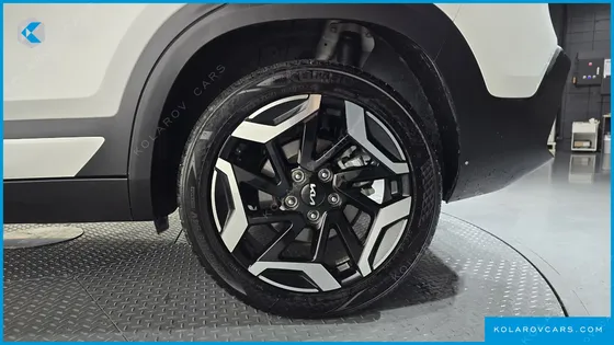 KIA SELTOS GASOLINE 1.6 TURBO 2WD