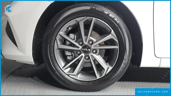 KIA K3 1.6